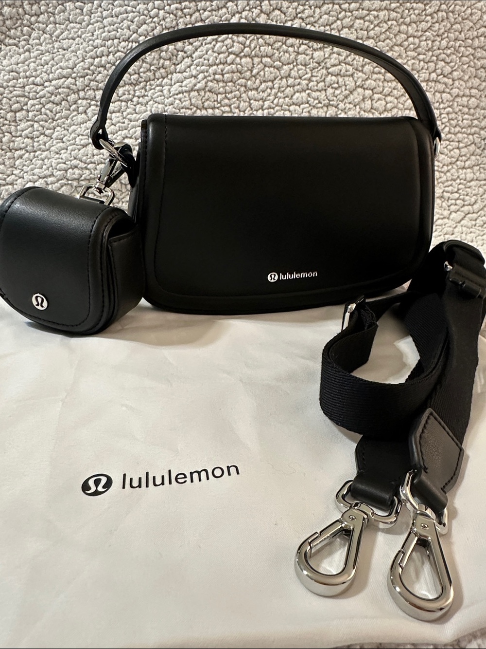 lululemon athletica Leather Alternative Mini Bag 1.2 L